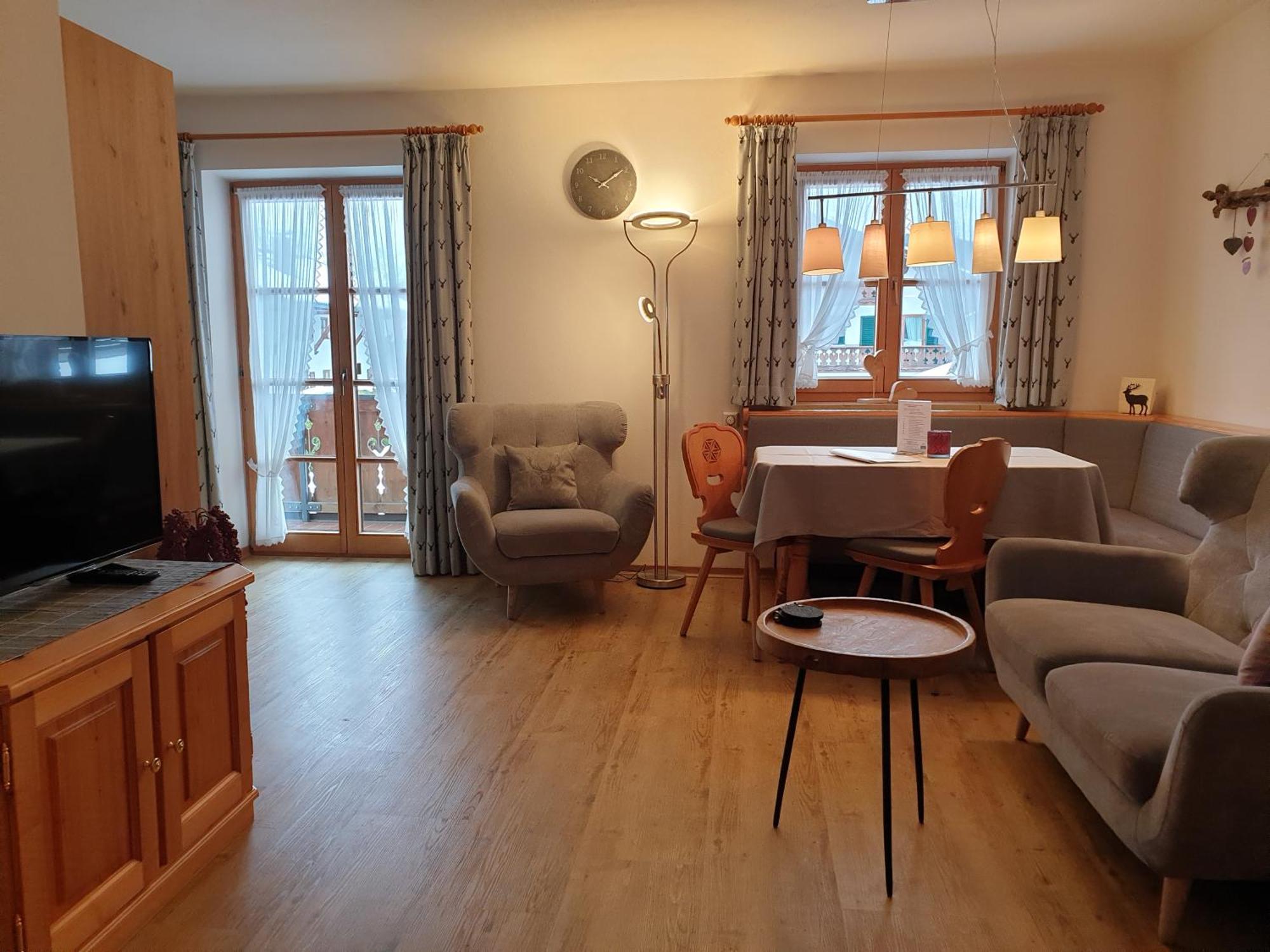 Gaestehaus Bergblick Wallgau Exteriör bild